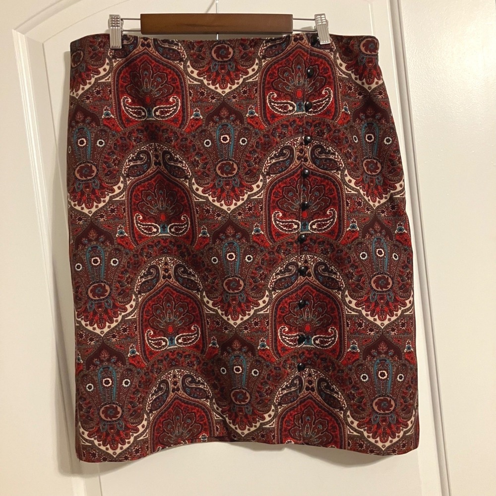 Talbots Red Brown Paisley Pencil Skirt Size 16 Button Detail Lined Knee Length